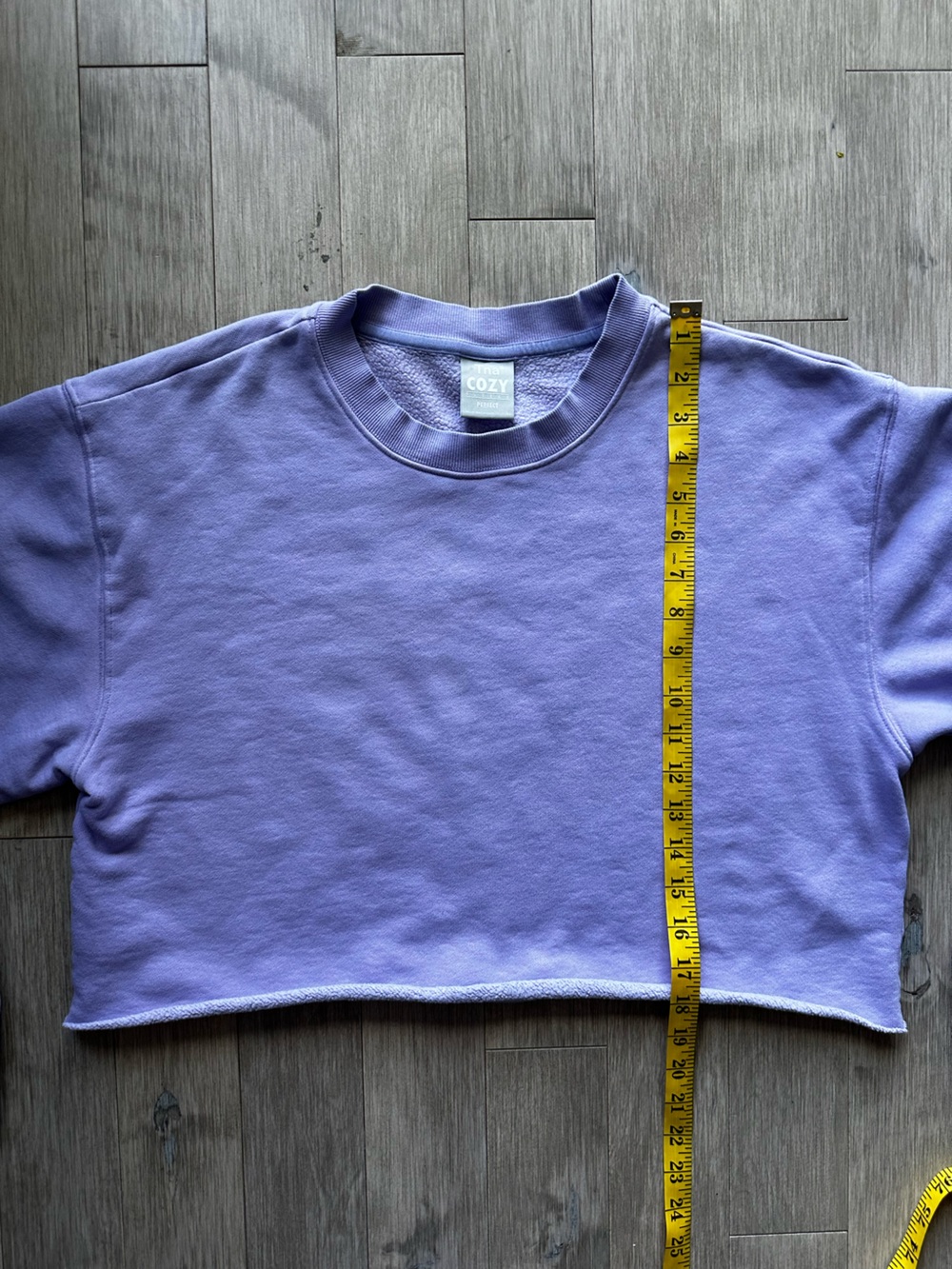 TNA Cozy Fleece Perfect Lavender Cropped Crew Sweatshirt Size Large - Picture 6 of 7